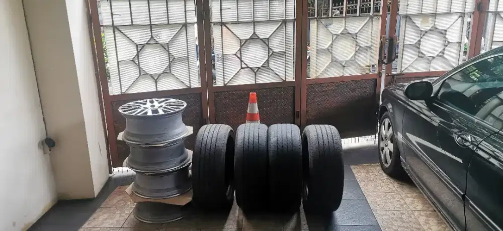 Velg Pelek Alphard Transformer 2017 R18 Orisinil Copotan No Service