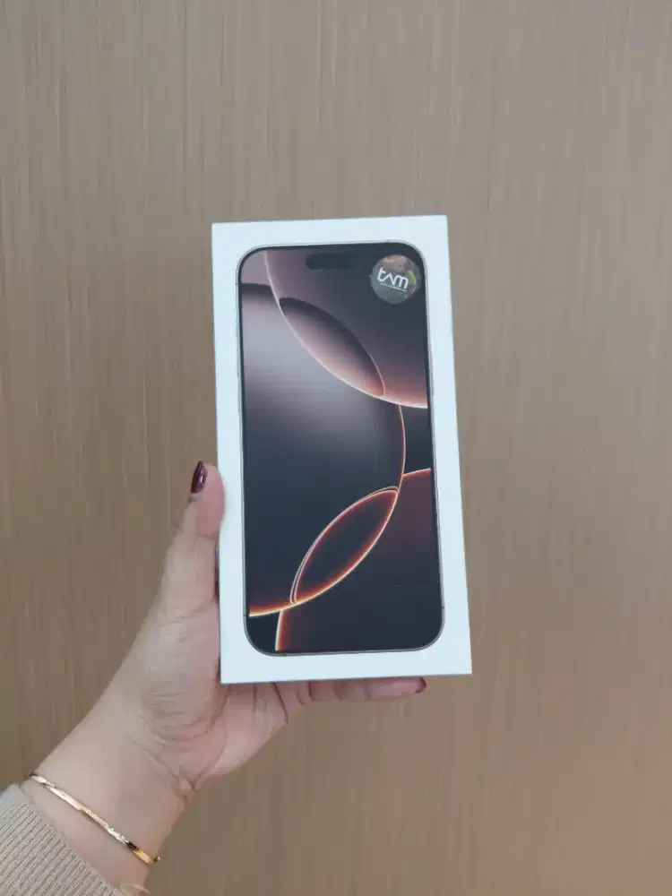 iPhone 16 Pro Max 256 kredit dp 0 bunga 0% syarat KTP aja