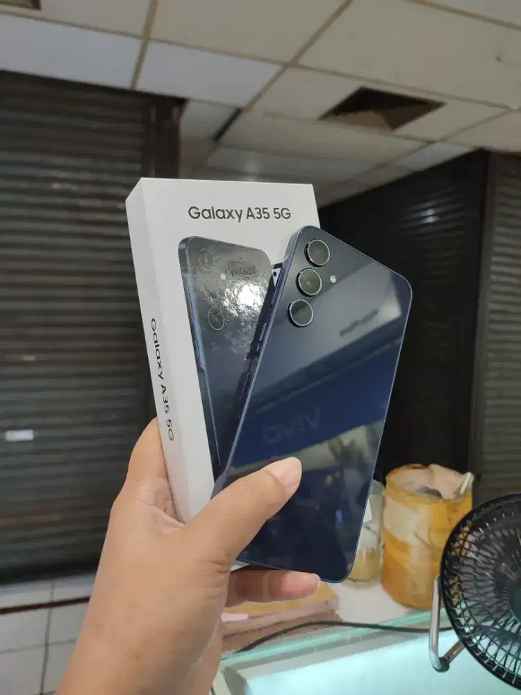 samsung a35 5g 8/256 secen like new