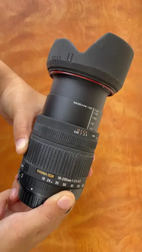 Lensa Sigma 18-200mm f3.5 DC for Canon