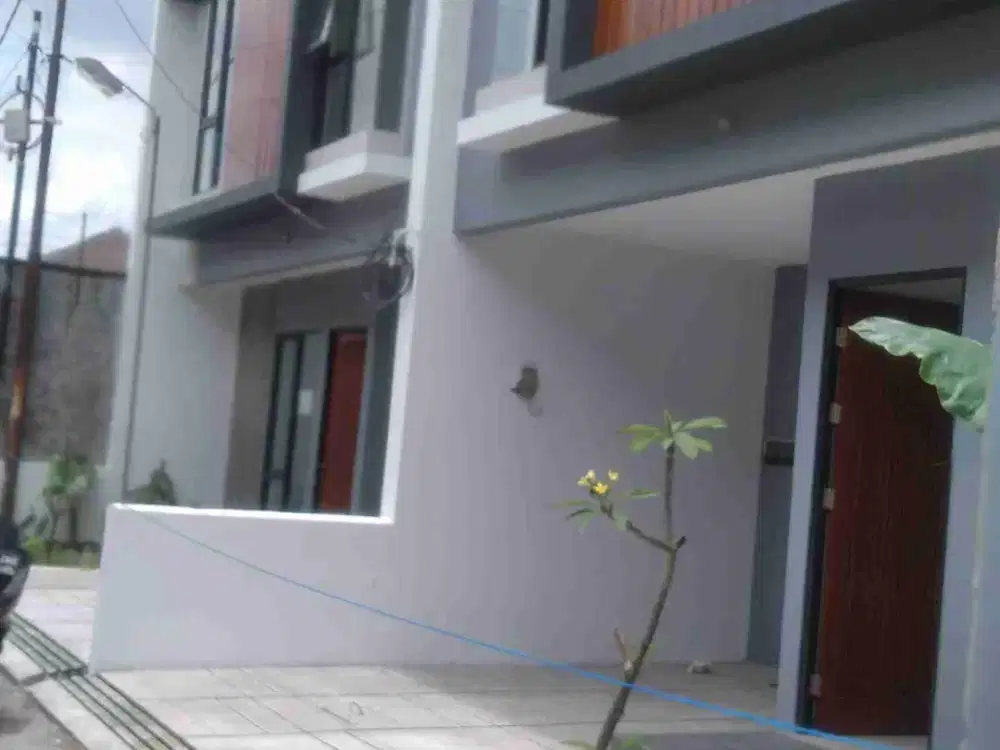 Di jual rumah baru di kompl3k margahayuraya