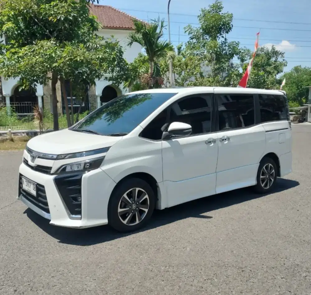 Toyota Voxy, 2019. Jual cepat