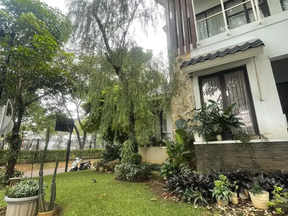 Jual Sangat Murah Rumah 2,5 Lantai Area Premium Di Kebayoran Villas Bintaro Sektor 7 (SD)