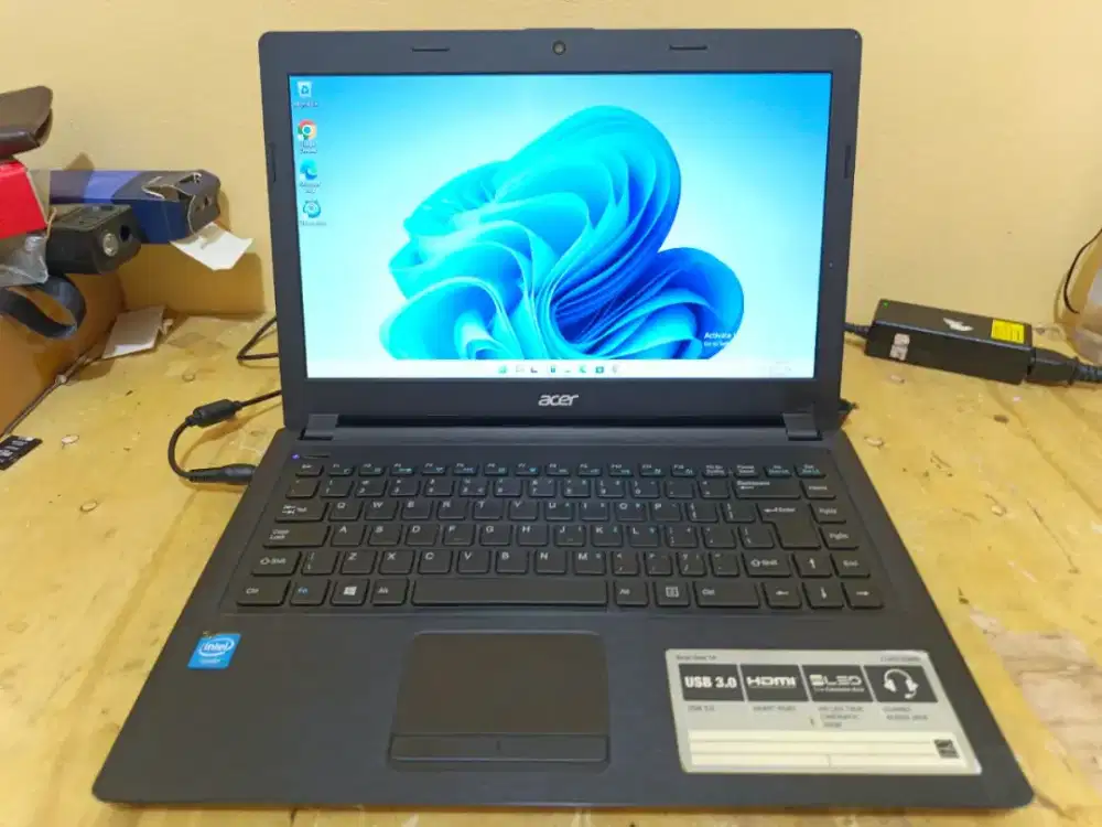 Acer One Z1401 SSD bonus HDD Second