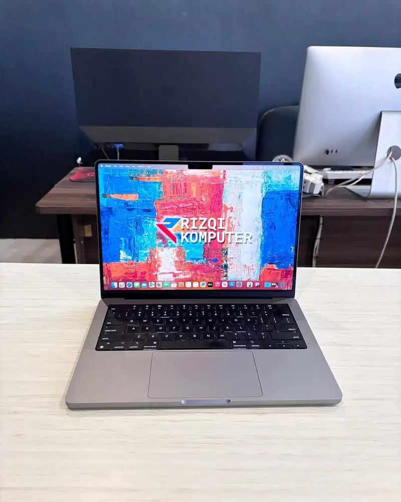 MacBook Pro M1 2021 Ram 16GB SSD 512GB Siap Pakai