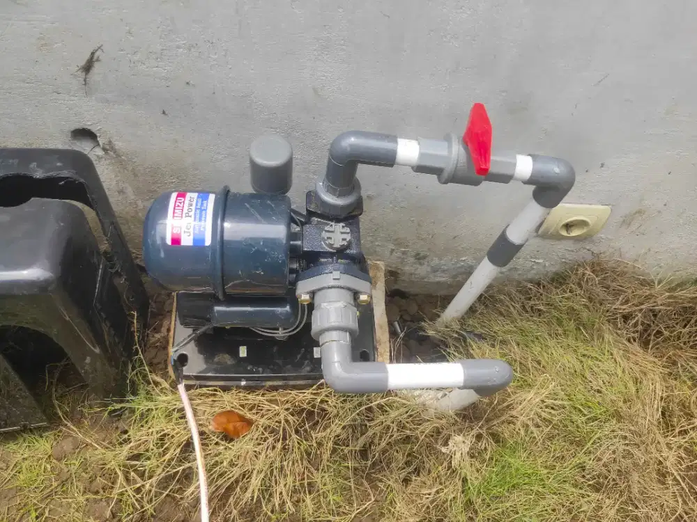 Tukang ledeng Pipa mampet/saluran tersumbat pasang Pompa/Tandon air