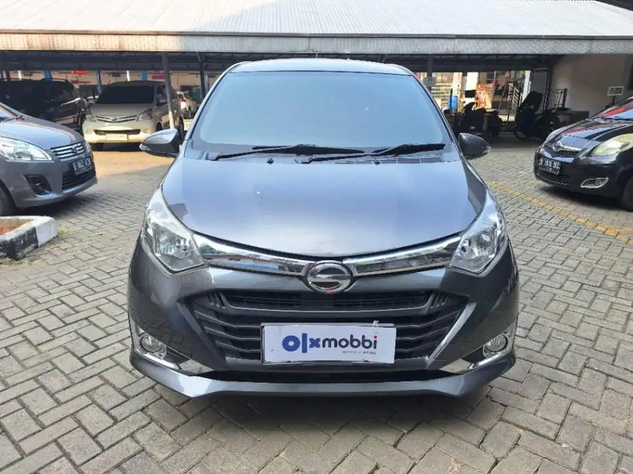 DP MURAH Daihatsu Sigra 1.2 R Bensin-AT 2018 Abu-Abu CNRYB
