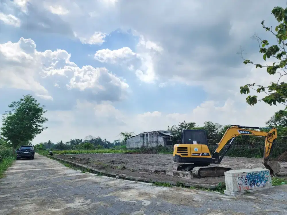 Dekat Lapangan Klidon Tanah Jogja di Kaliurang KM 12