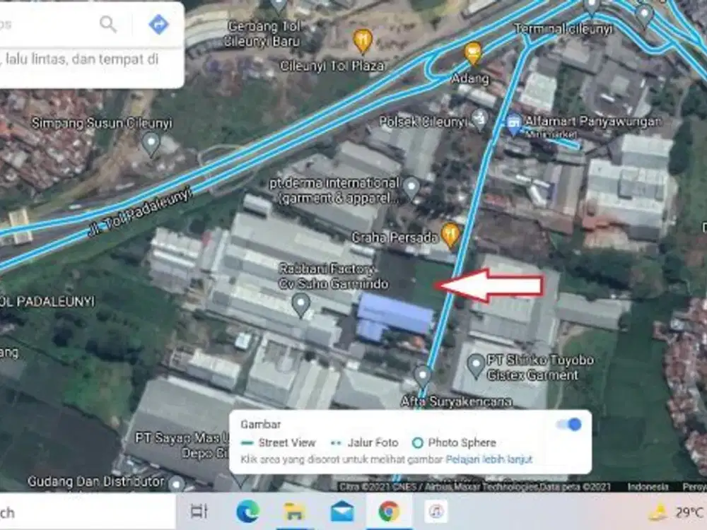 Tanah Luas 3709 m2 Strategis dekat Pintu Tol Cileunyi Bandung