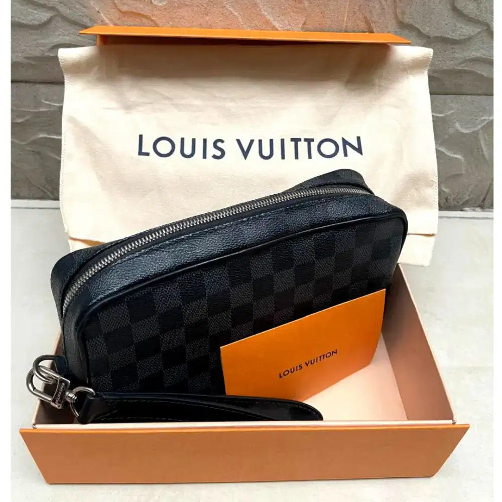 Louis Vuitton Damier Graphite Kasai Pouch