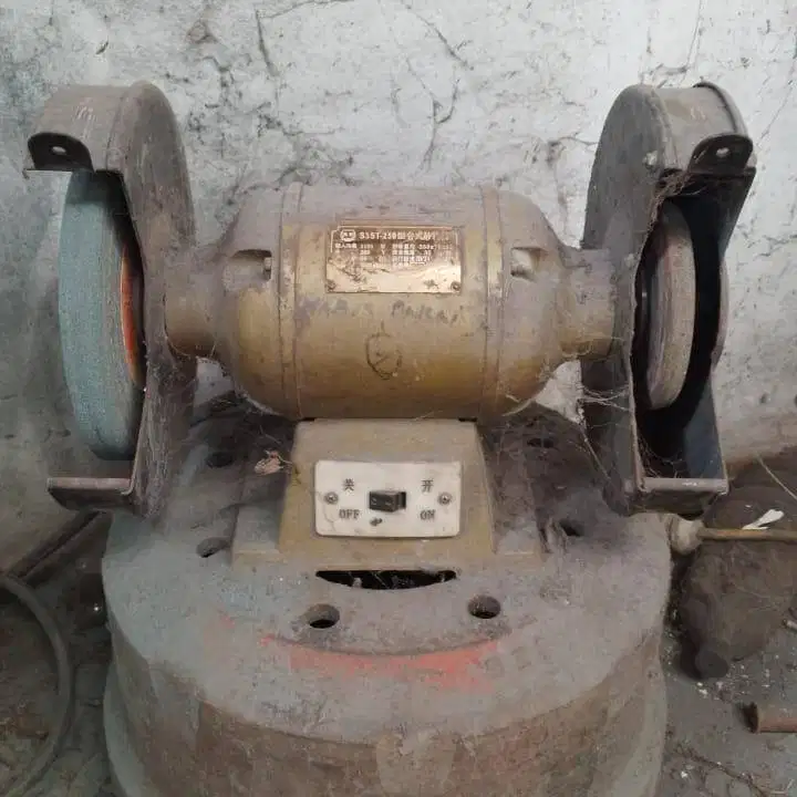 Mesin Gerinda Duduk Peijin S3ST 250 mm 1100 W