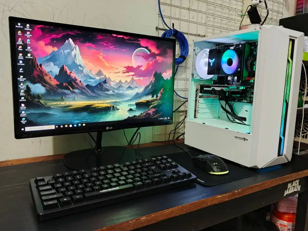 PC Gaming fullset siap pakai, tinggal pasang aja dirumah