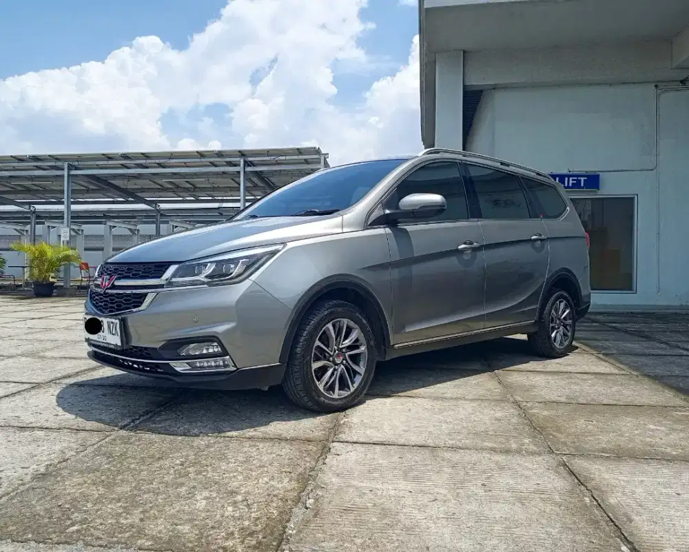 WULING CORTEZ 1.5L T LUX CVT THN 2020