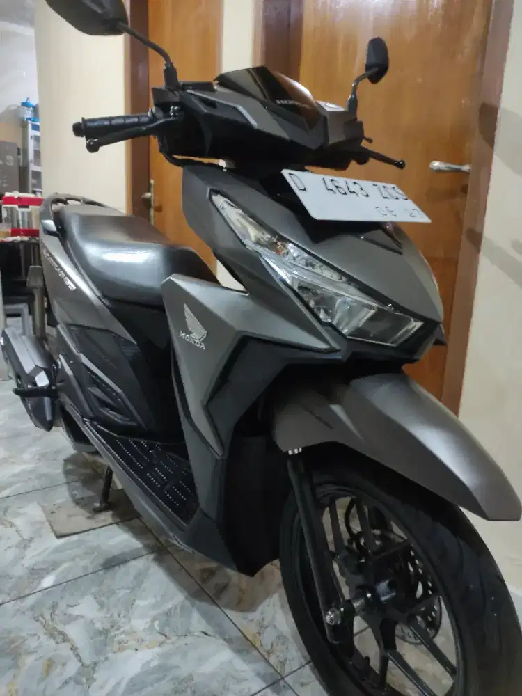 Super istimewa low km vario 150 led cbs iss super mulus no minus