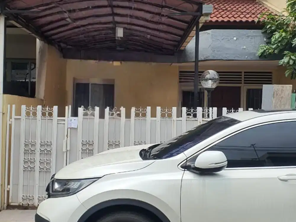 DIJUAL RUMAH HRG MENARIK KOMPLEK JANUR ASRI HIBRIDA UKU 6X17 SELATAN JALAN 3 MOBIL JRG ADA