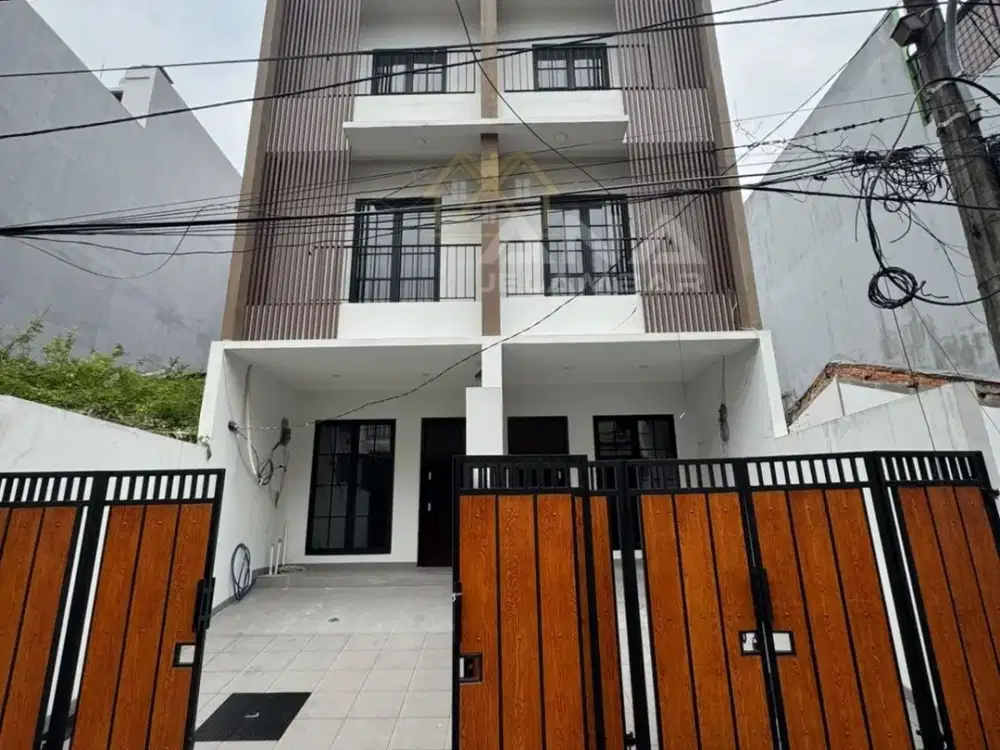 ANA RUMAH BARU MODERN MINIMALIS UK 3.5X17M DI TAMAN RATU