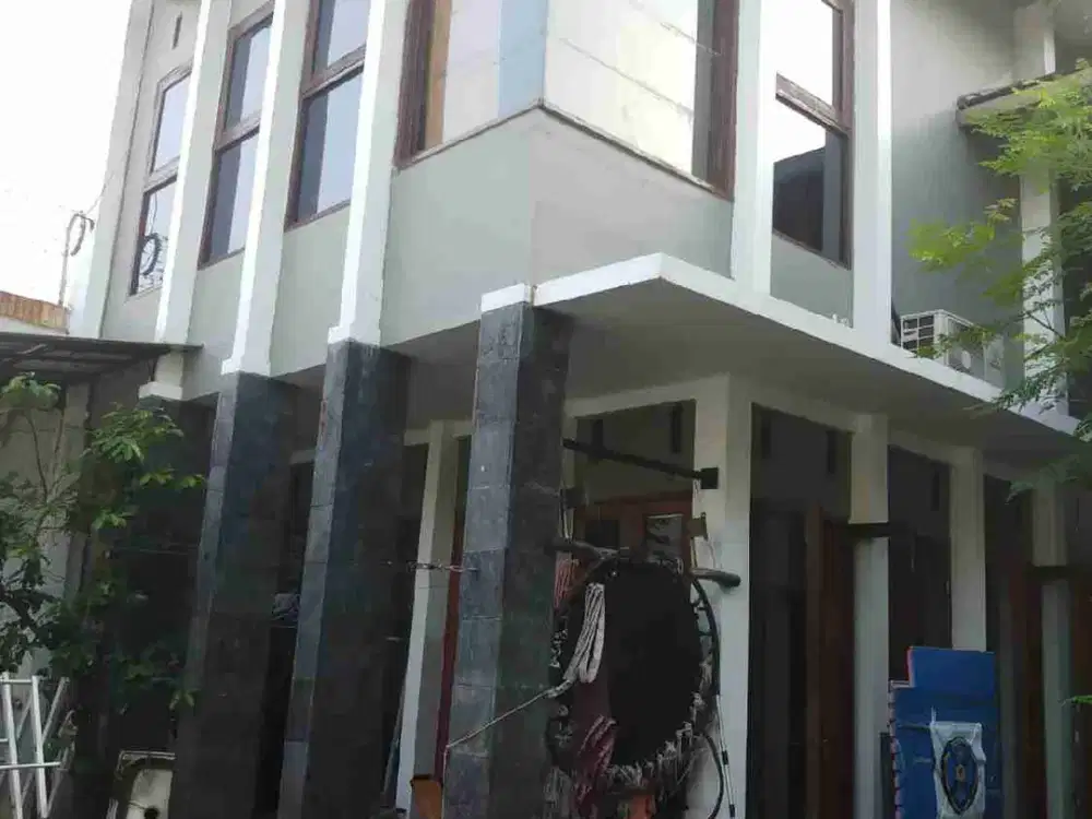 Dijual rumah Pancoran Timur Lokasi strategis