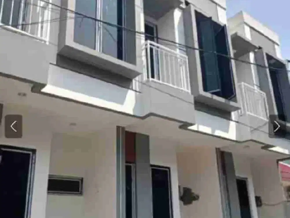 RUMAH DIJUAL 2 LANTAI STRATEGIS DEKAT MALL LOKASARI JAKARTA PUSAT