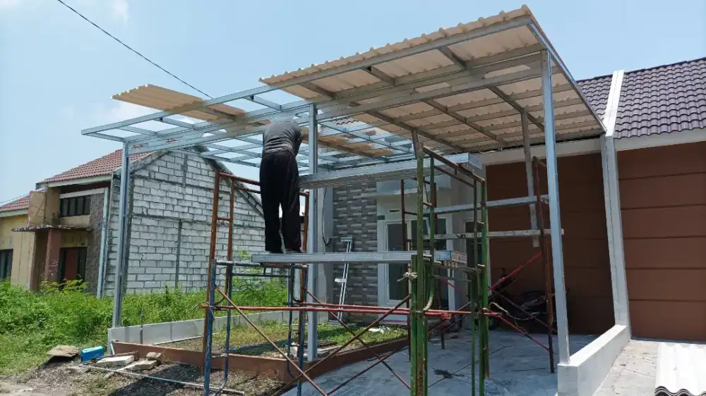 Kanopi galvalum atap CNP plafon PVC tukang bangunan