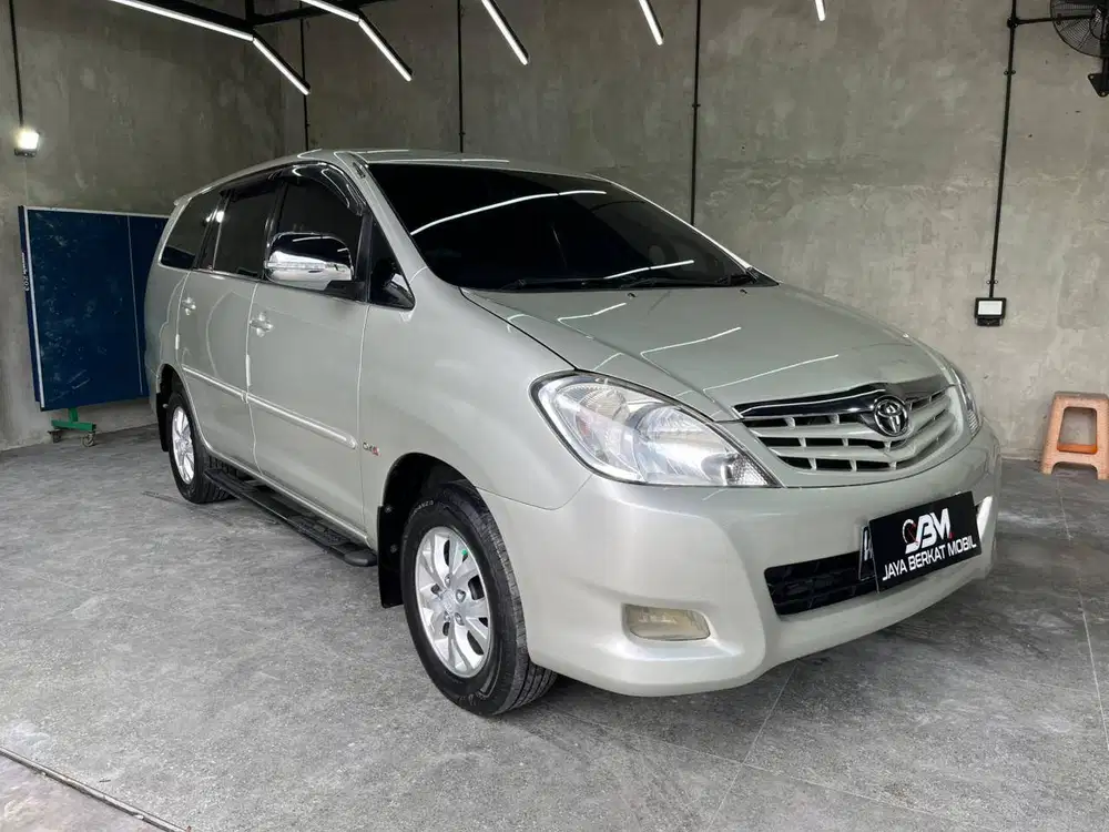 TOYOTA INNOVA 2.5 G MT 2008
