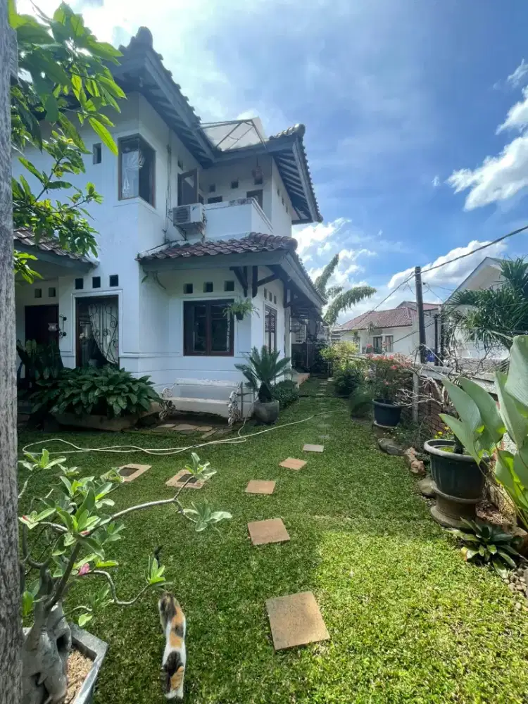 Rumah di dlm kluster nyaman, asri, adem