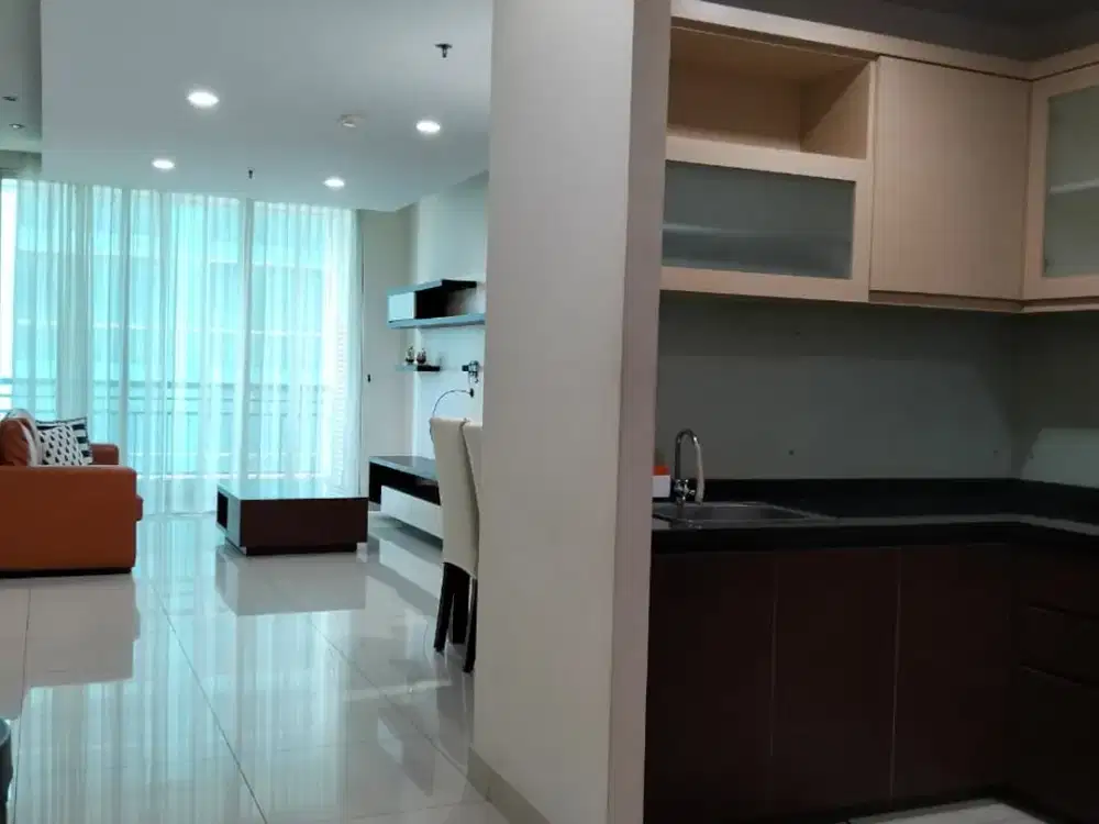 Dijual Apartemen Central Park Furnish Lantai Sedang