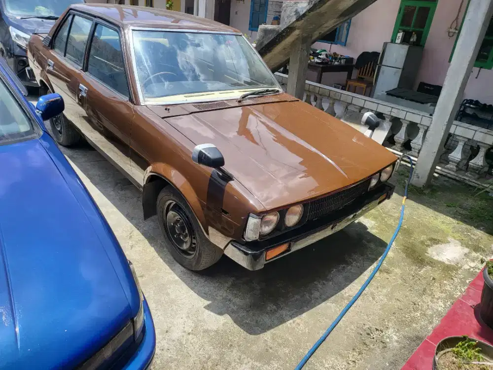 Corolla dx antik istimewa 80