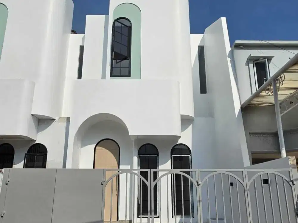 RUMAH BERGAYA SANTORINI EKSKLUSIF & MODERN