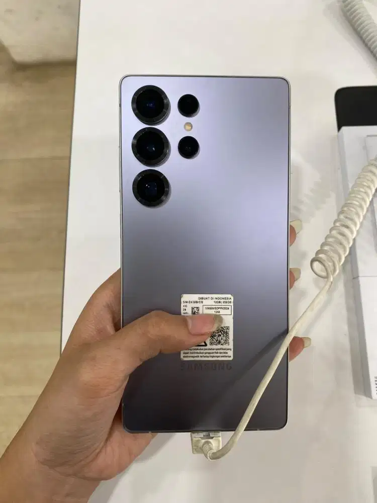 SAMSUNG GALAXY S25 ULTRA