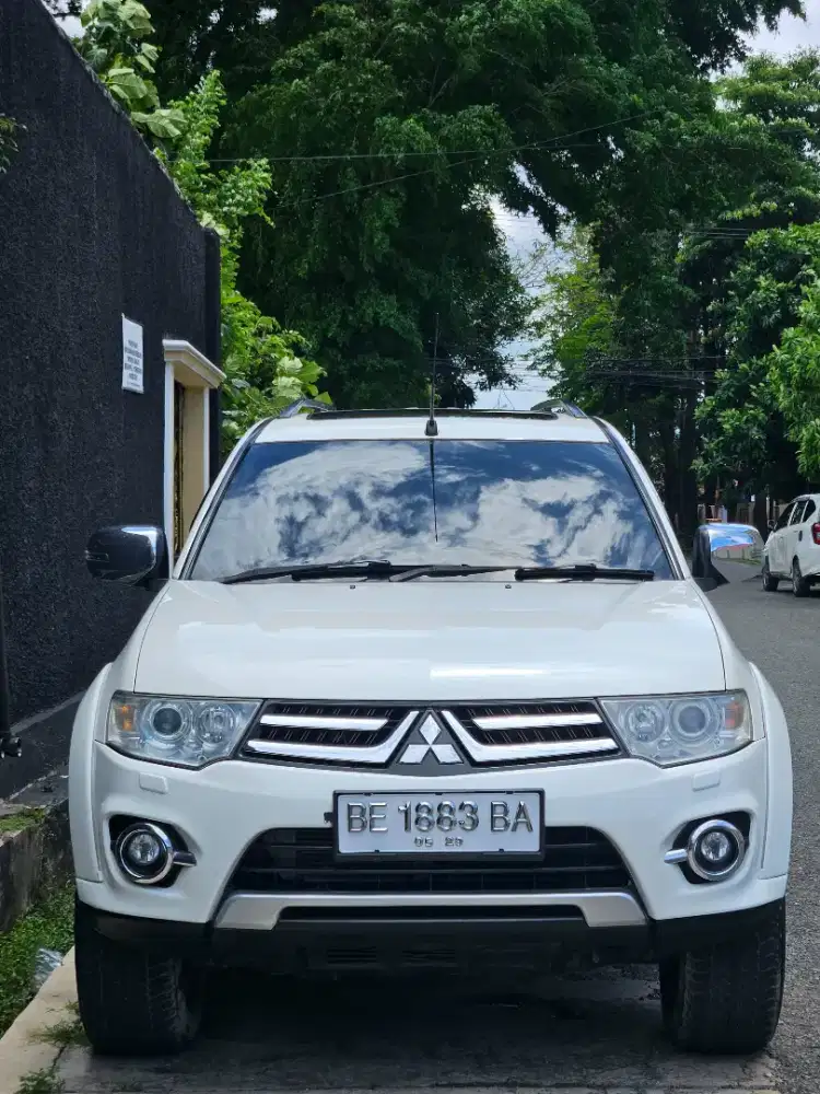 Mitshubishi Pajero Sport Dakar Vgt 2.5 Matic Solar 2014