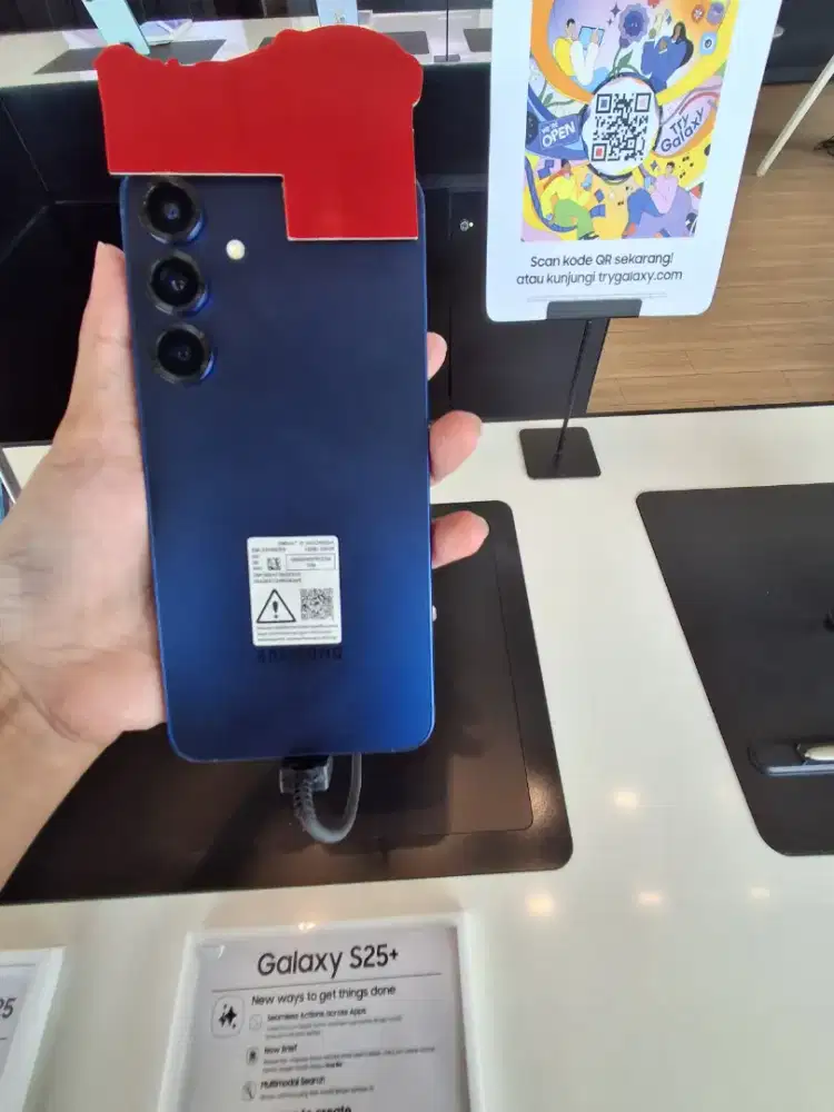 Samsung 25+ 12/256GB