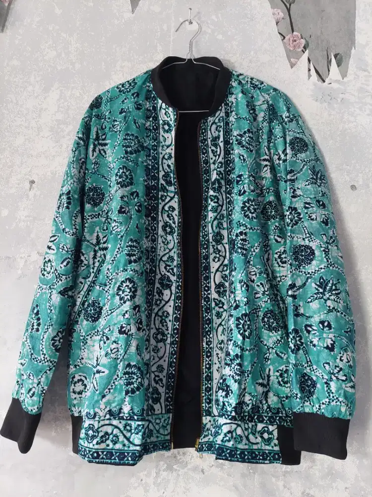 Jacket Batik Wanita