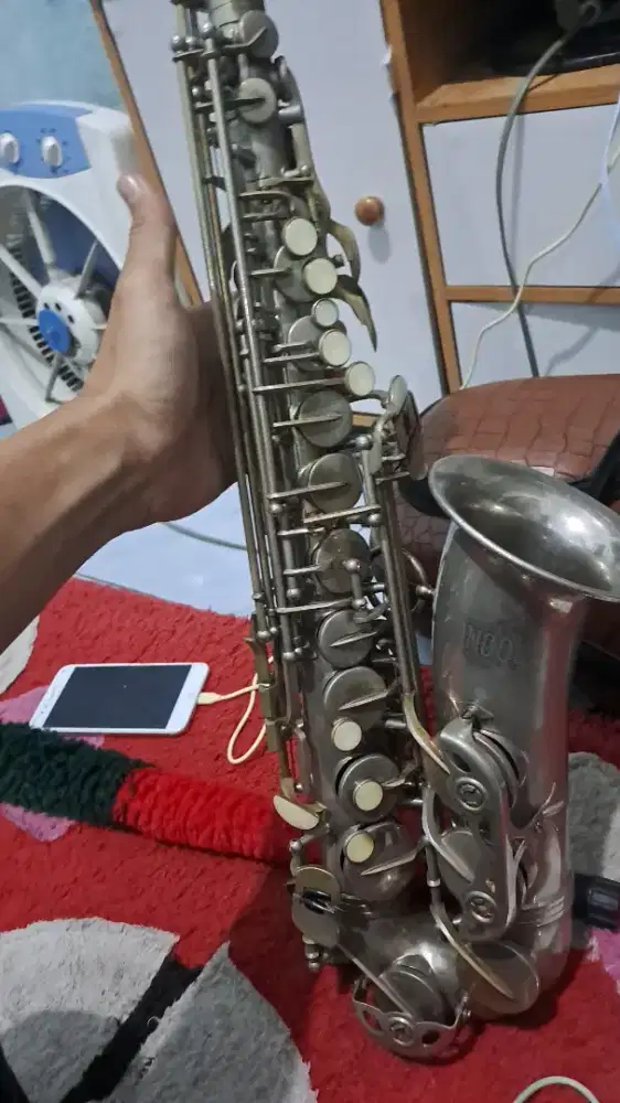Lincolin Alto Saxophone Komplit