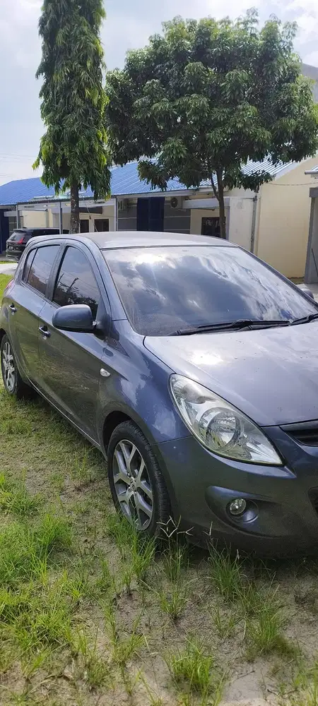 Jual cepat hyundai i20 2011