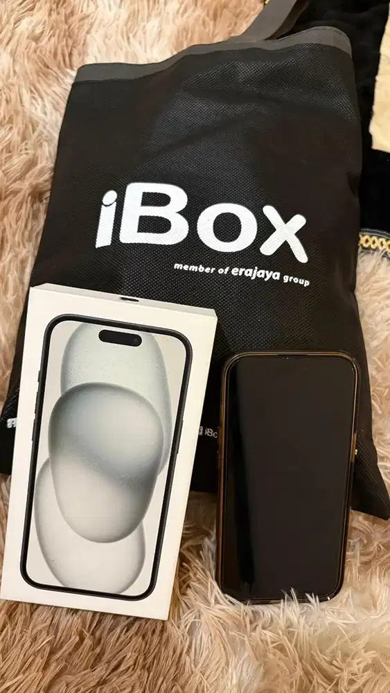 Dijual iphone 15 256gb black ibox