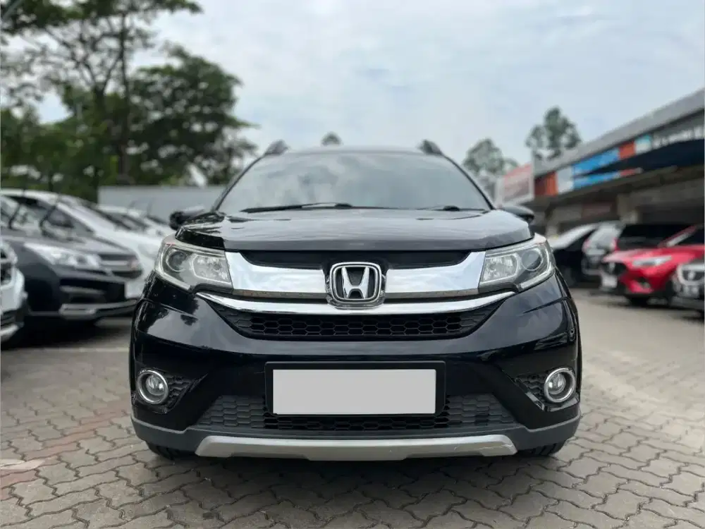 TERMURAH HONDA BRV E 1.5 AT HITAM 2017