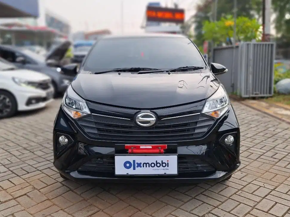 DP MURAH Daihatsu Sigra 1.2 R Bensin-MT 2023 Hitam CHKHB