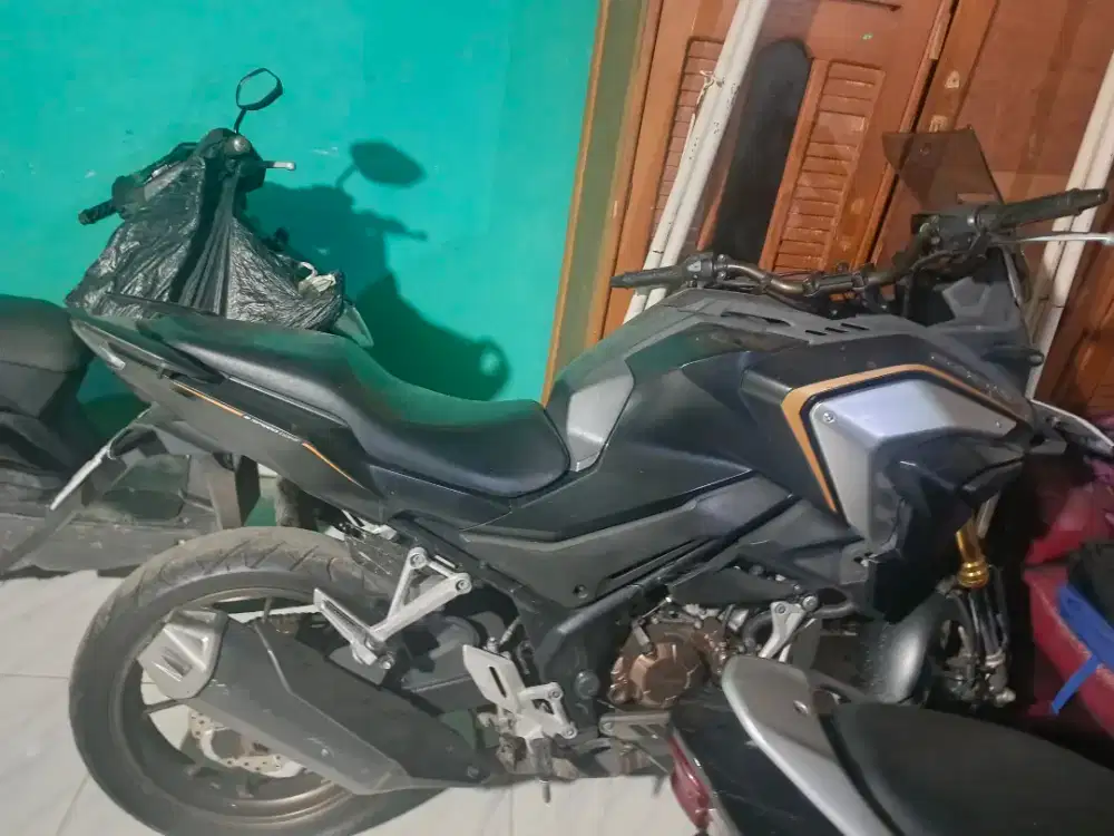 dijual motor cbx