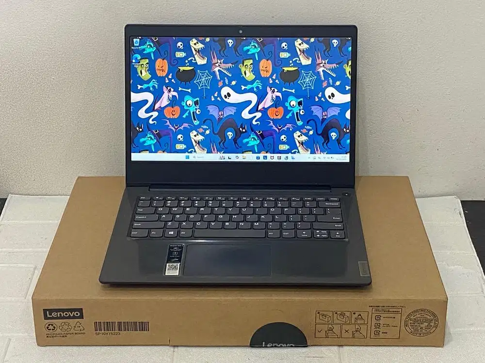 Lenovo Ideapad Slim 3 Processor AMD 3020e /Ram 8GB /SSD 256GB