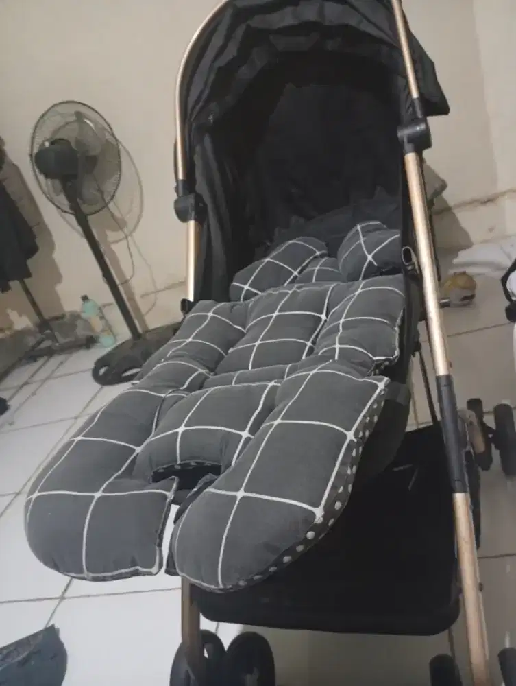 Stroller baby pilko