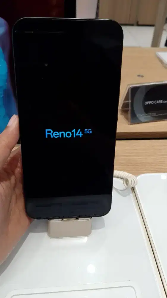 Cicilan HP oppo reno 14 cuma pakai ktp