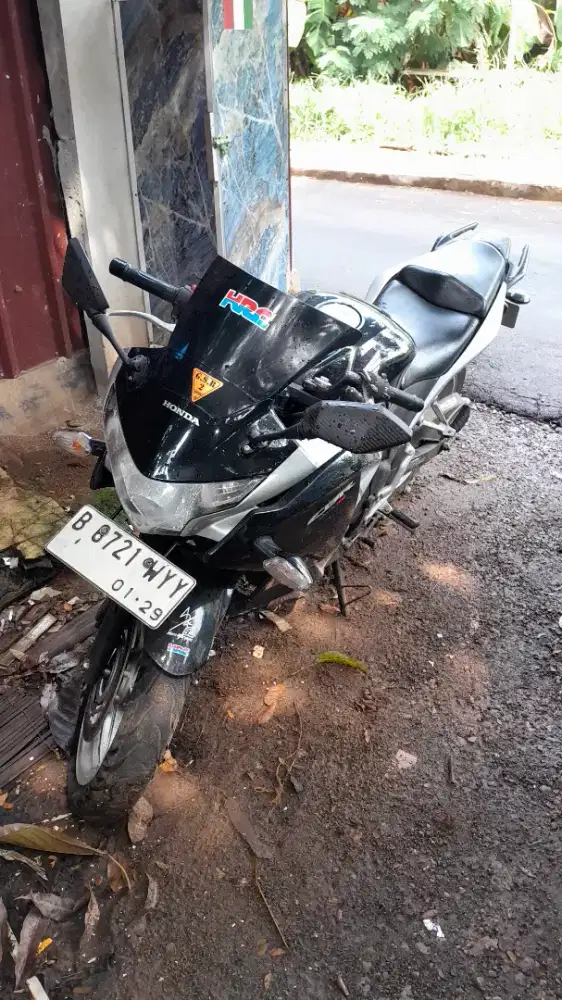 CBR 250R CBU Tahun 2011
