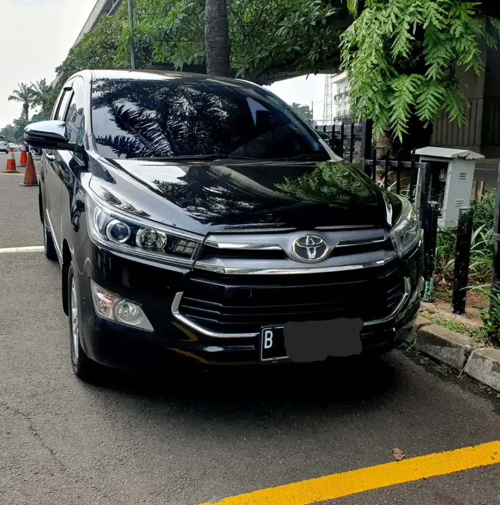 Antik like new! Toyota Innova Reborn 2.4 turbo diesel  AT 2018