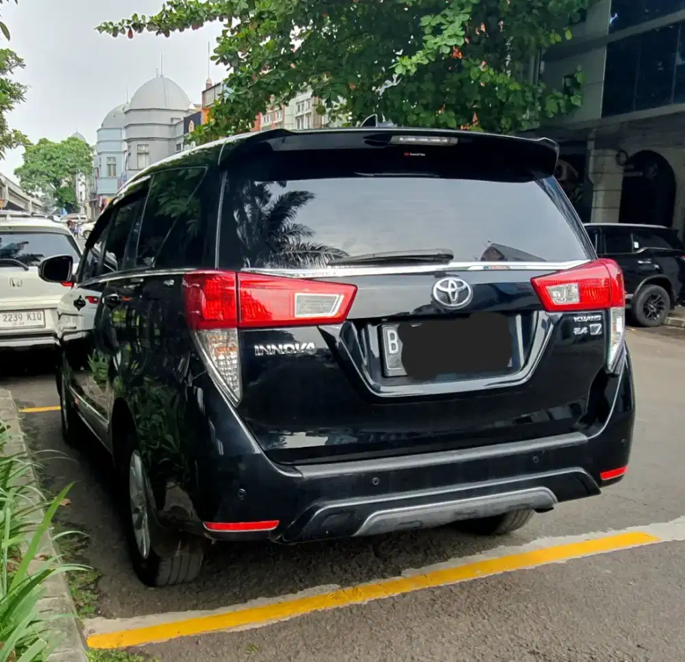 Antik like new! Toyota Innova Reborn 2.4 turbo diesel  AT 2018