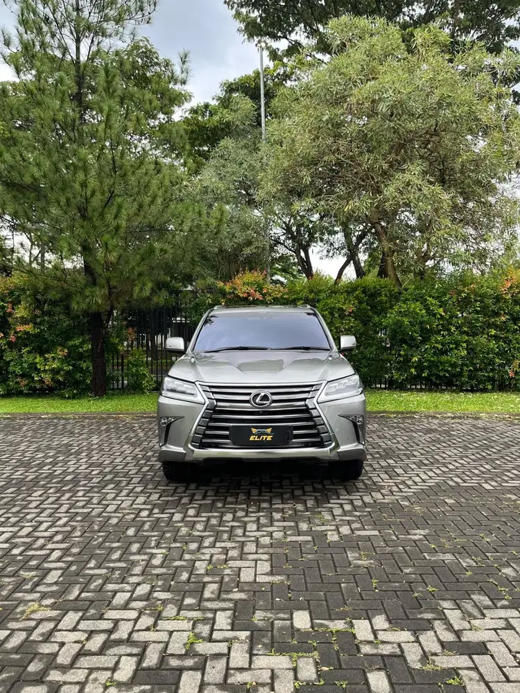Lexus LX 570 Luxury 2018