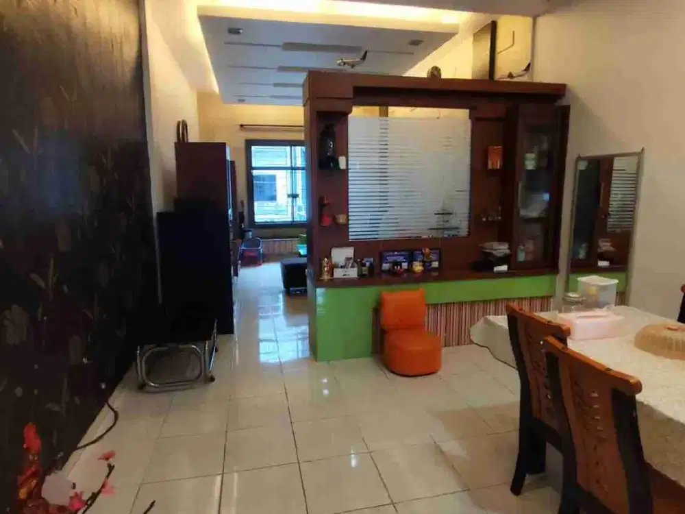 Dijual Ruko Multatuli Gandeng Murah