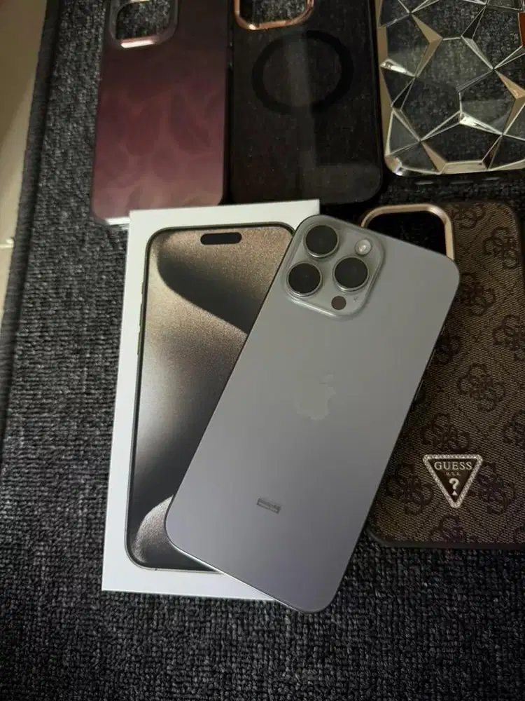 Ip 15 promax 256gb natural titanium