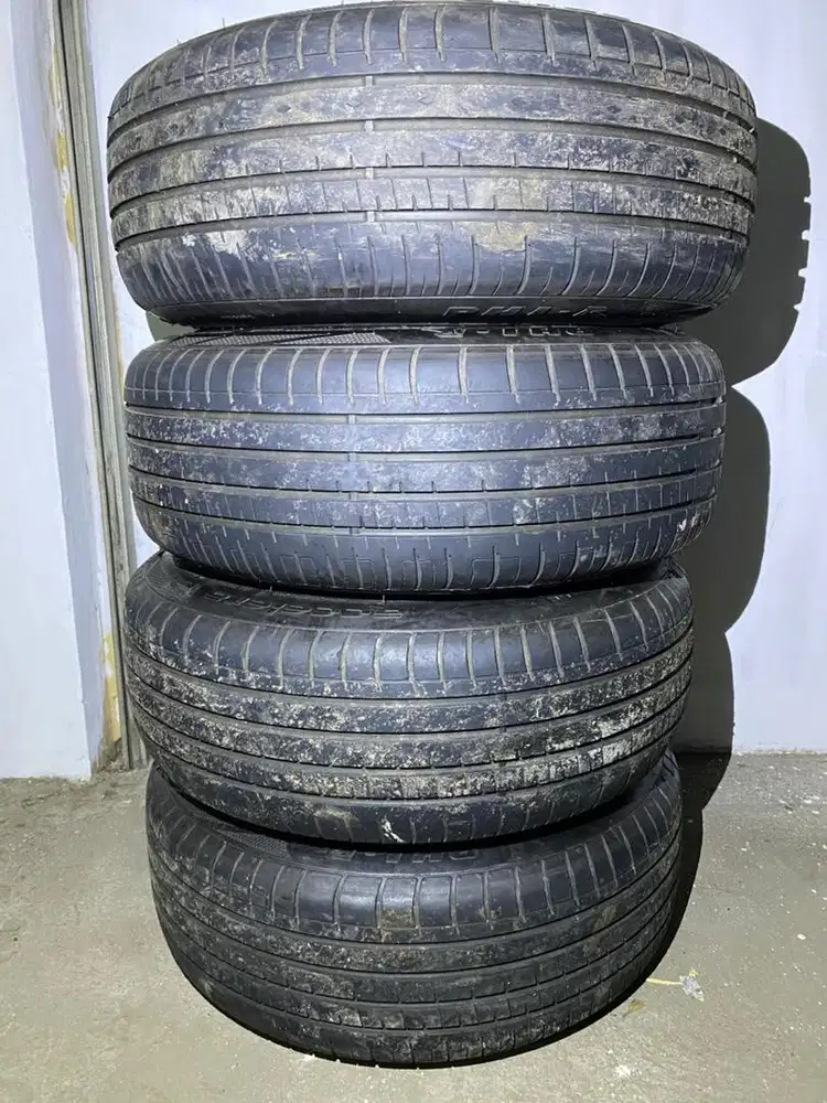 Ban r18 accelera phir 225-50/18 4pcs