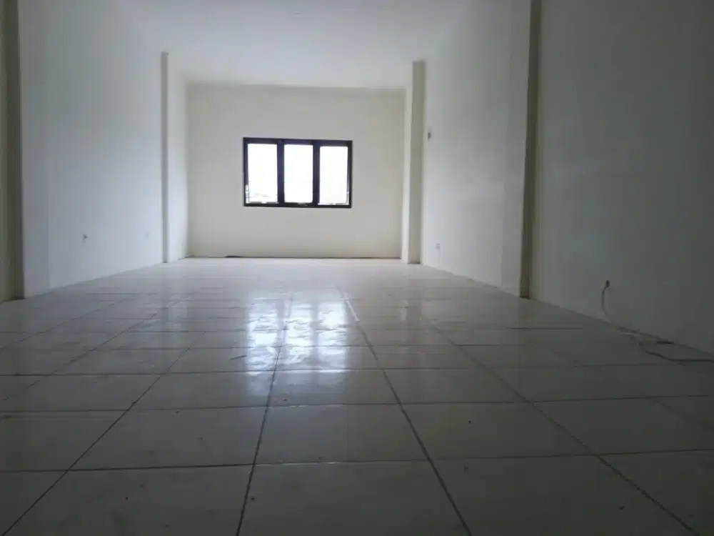 Murah Banget!! Jual Ruko di Pluit Karang, Posisi Pinggir Jalan