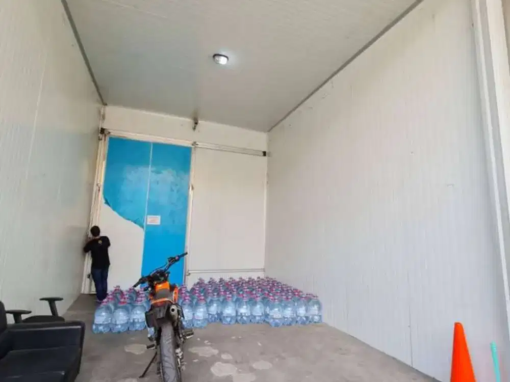 Di jual cepat gudang. Di bizzpark cakung cilincing lebar 12x36 Jakarta